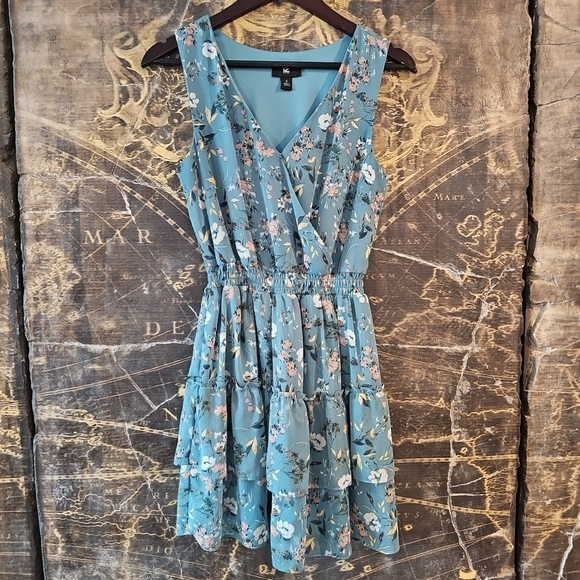 Womens Dress Size S V-Neck Teal Floral iZ Byer - Picture 1 of 5